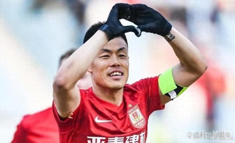 谭龙绝妙破门 长春主场逼平武汉 谭龙绝妙破门 长春主场逼平武汉